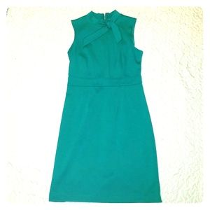 Shift dress with bow detail